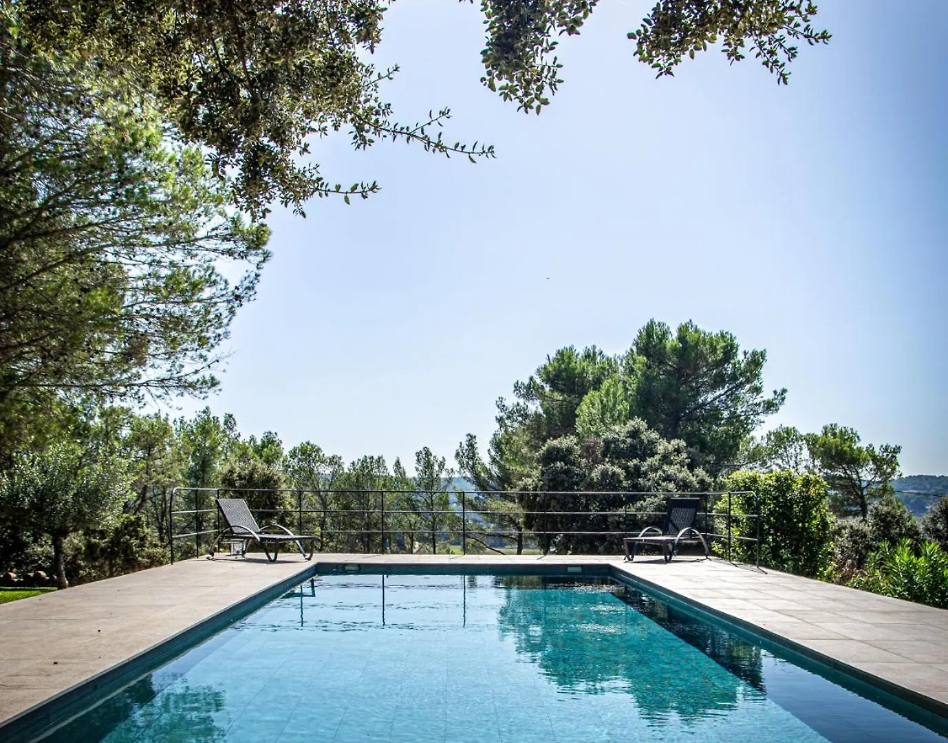 Bed and Breakfast Mas lou Félibrige Venelles 0*,  Francia